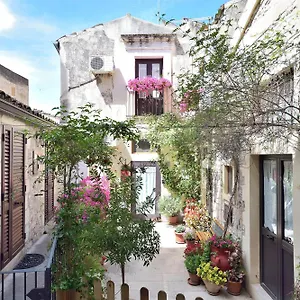  Guest house Del Vicolo Stretto