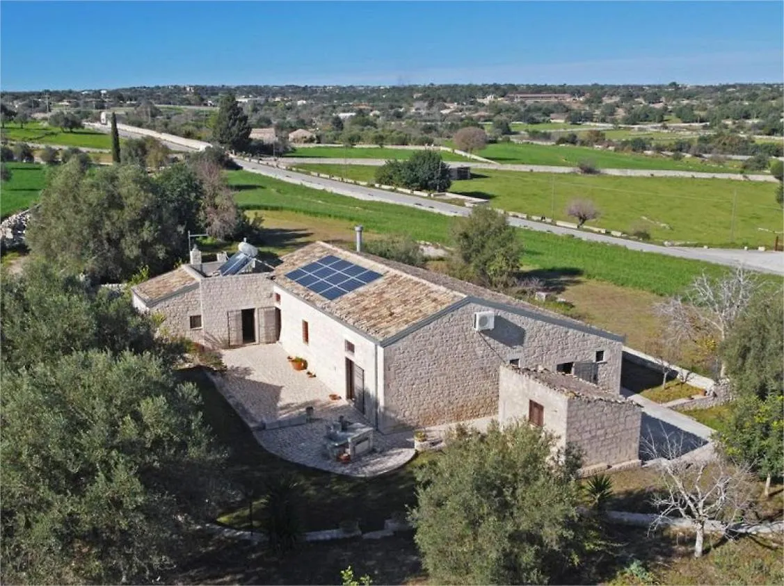 Biancolilla Casa Vacanze location